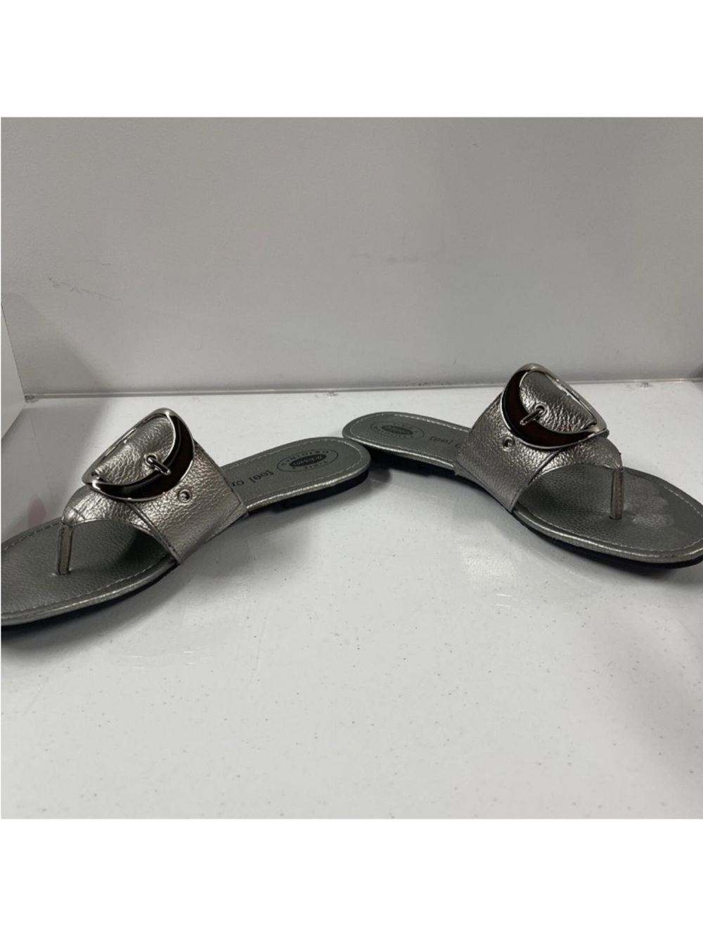 DR SCHOLL’S Feel Crazy Good ZODIAC Metallic Pewter/Silver Thong Sandals - Picture 8 of 11